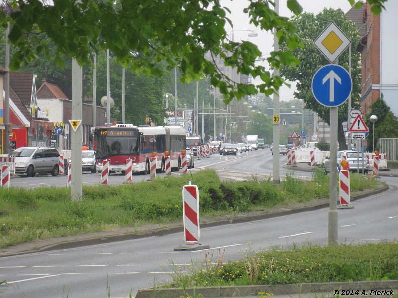 Baustelle mit Bus